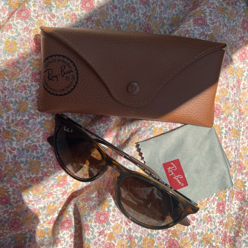 Rayban Erika classic sunglasses